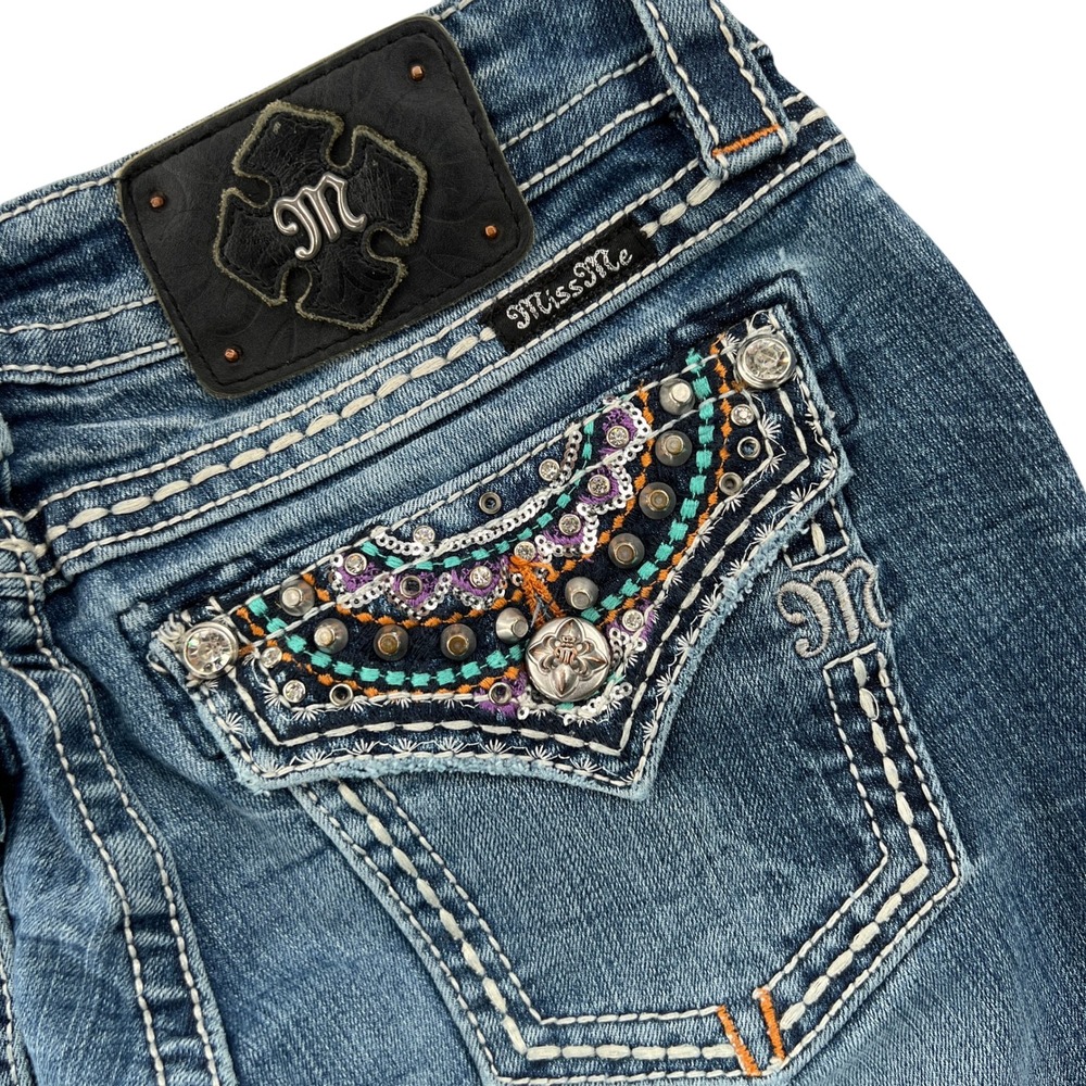 Miss Me Signature Boot Jeans Womens 26 (27x33) Blue Embellished Thick Stitch Y2K